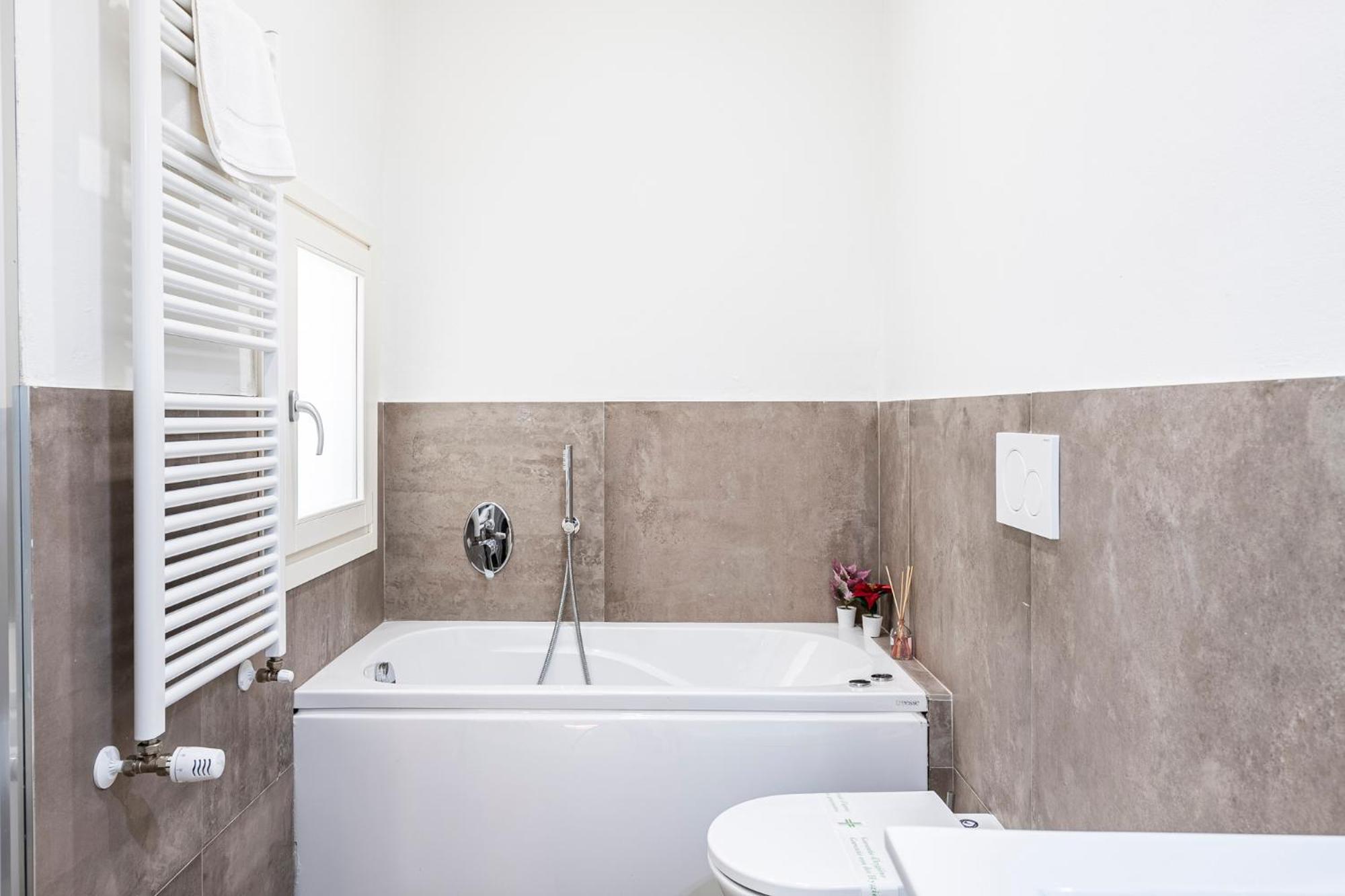 10 Minuti Duomo - Double Suite Con Idromassaggio Florence Exterior photo